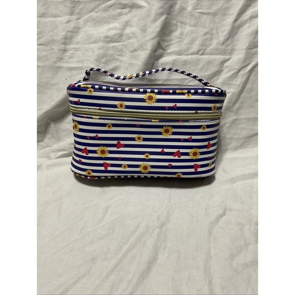 Underonesky Red White Blue Hearts Flowers Make Up Tote Bag